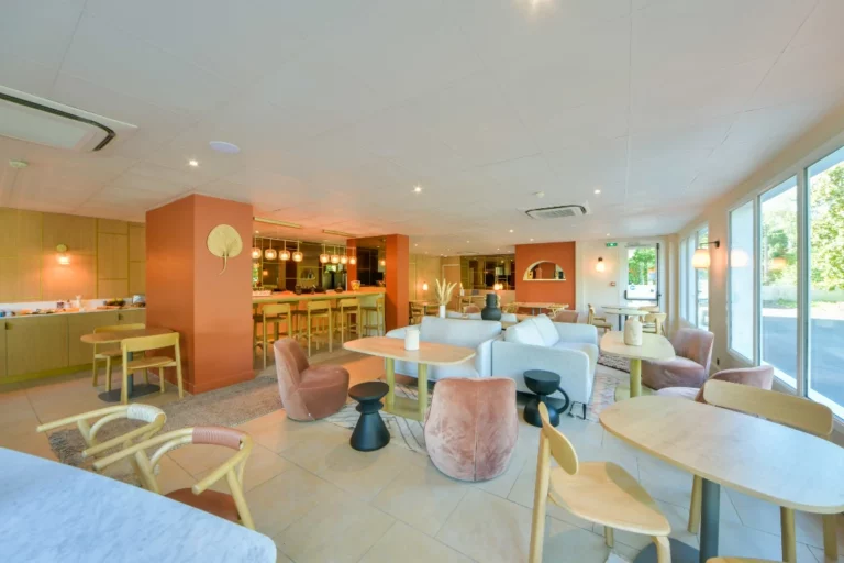 Salle du petit-déjeuner
